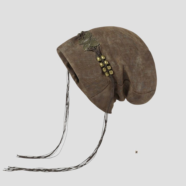 SLOUCHY TEXTURED BEANIE W/ HARDWARE