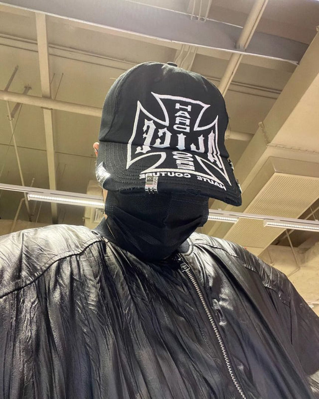 GOTHIC SECTOR DISTRESSED CAP