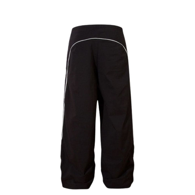 Pantalones anchos y holgados