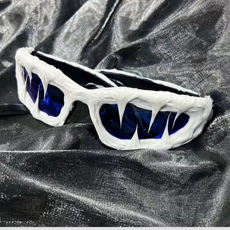 Avant-garde Sunglasses