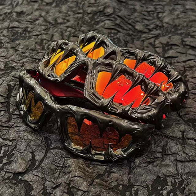 Avant-garde Sunglasses