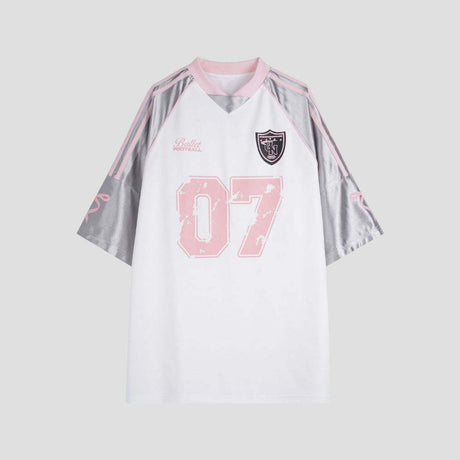 Hip-hop style loose casual tee.