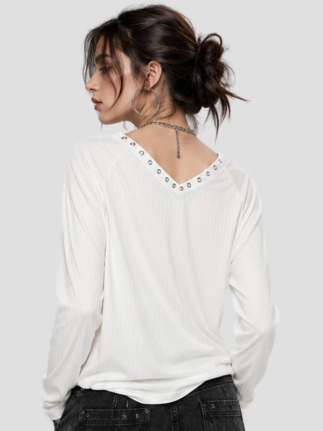 None Unit Rivet V-Neck Graphic Long-Sleeve Tee in white model back view